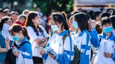 高考开考 总书记送给莘莘学子的奋斗箴言