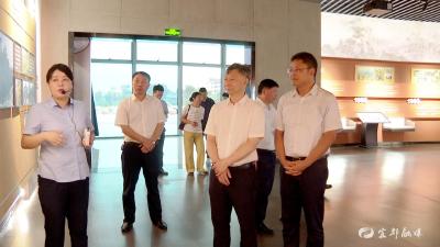 李向东来我市调研