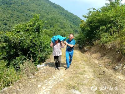 为爱寻亲七夕佳节暖民心 用心服务驻村工作显真情