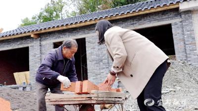 曹华凤家庭：“小家”带“大家” 让石羊山变“金羊山”