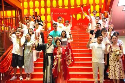 “爱满宜都 情定七夕”新婚集体颁证仪式甜蜜来袭