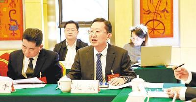 一步一个脚印把总书记擘画的宏伟蓝图变为美好现实 ——省委十二届八次全会引发热烈反响