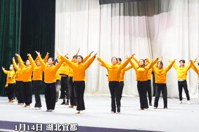 探班2025宜都春晚排练现场