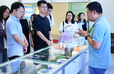 才聚宜都·书香伴行！宜都青年人才读书分享活动走进东阳光