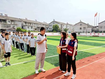 无烟宣传进校园，三重守护筑青春防线