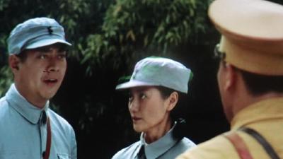 宜都红色电影展播走进村庄社区