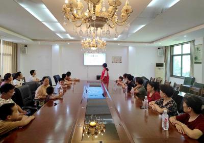 王家湾片区30余名居民“乐”学普通话