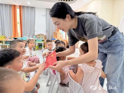 观摩、体验、创作，天赐龙庭幼儿园让国防教育“玩”进童心