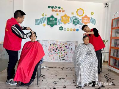 【网络中国节·重阳】爱满重阳 从“头”开始