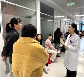 查“两癌”送知识，市妇幼精准护“她”