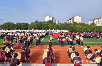 枝城镇初级中学第23届耕读文化节启幕