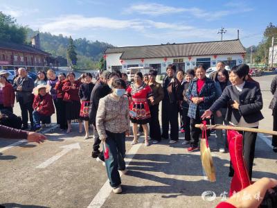 线上线下齐围观！看庄稼汉趣味赛场“过招”