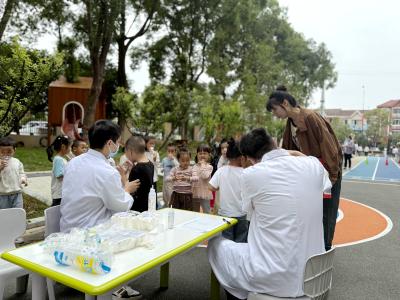 幼儿园来了“护牙卫士”