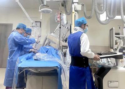 首例！一双“慧眼”助力，复杂心血管手术精准破局