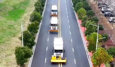 12月23日，宜都城管开展应对冰雪灾害天气应急演练