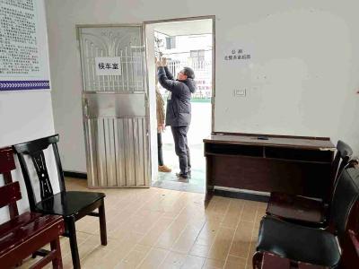 寒潮之下，这间40余平方米的候车室超暖心~