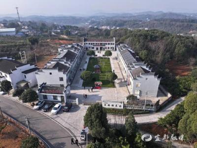 未来家园什么样？跟体验官走进长龄颐养园，感受温暖启新时刻