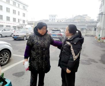 一日双巡+双线宣传，八字桥社区织密冬季安全网