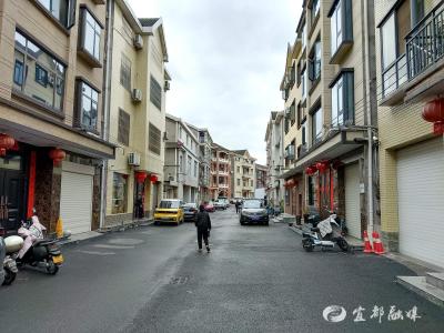 电线杆“退场”，这条小巷清爽迎新春