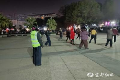 名都社区“守夜人”上岗