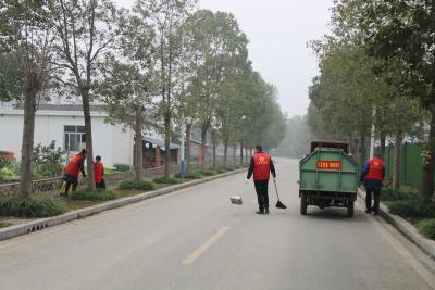 村企联手清环境 鲟鱼谷净美迎新春