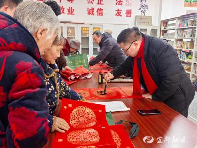 10天8场次，“娘家人”送福到家暖职工