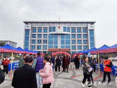 春风送岗促就业 暖心服务惠民生