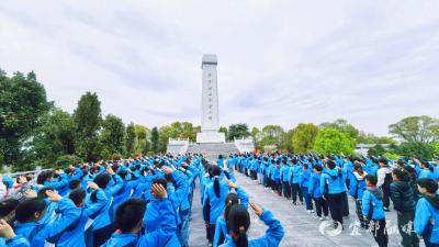 【网络中国节·清明】烈士陵园里，这堂“红色课”声声铿锵