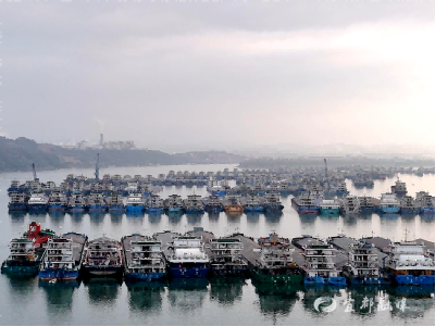 船舶待闸，服务不“待机”