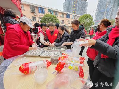【网络中国节·元宵】灯火映街巷，团圆在锦江