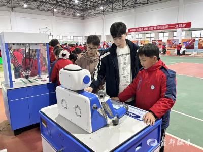 流动科技馆里，小小好奇心大爆发