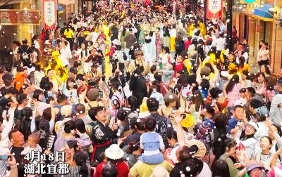 换装入戏，千年一瞬！三峡千古情景区打造沉浸式三国探秘盛宴