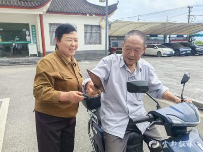 50年来，他痴心不改