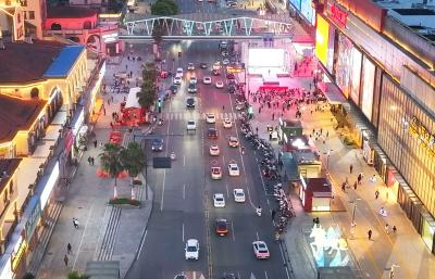 5月1日，2026年宜都万达广场初夏消费季暨面包音乐狂欢周促消费活动正式启动