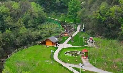 《美丽宜都我的家》走进松木坪镇双井寺村，听村书记讲述一条沟带火一个村的故事