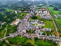 亮丽利川