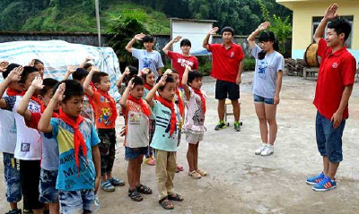 中国石油大学青年志愿者支教三里乡槐坦村 