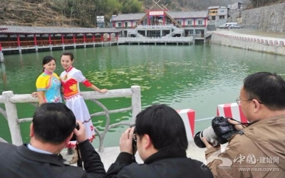 花坪旅游“热”发展中的“冷”思考