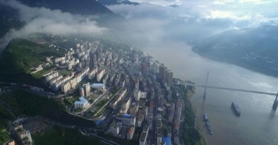 县市委书记访谈之巴东县委书记 单艳平