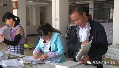 【人才风采】邓毅：幕后“编剧”执导文化大戏