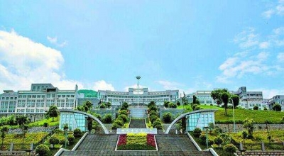 【学做先锋】巴东一中第一党支部：以党建引领教育 教学铸就辉煌     