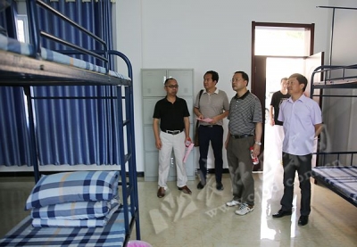中国地大携手巴东共建地质科教基地（图）