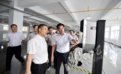 州委书记李建明：夯实基层基础 决胜全面小康(图)