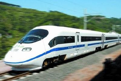 单艳平：为郑万高铁巴东段和新区建设创造宽松环境