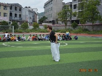 高罗镇初级中学举办“教师节”趣味运动会