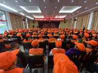 我县召开庆祝湖北省第二十二个环卫工人节暨表彰大会