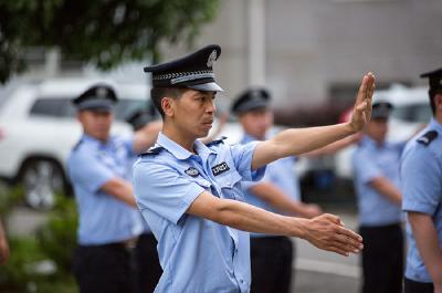 ​宣恩244名辅警参加“白+黑”脱岗集训