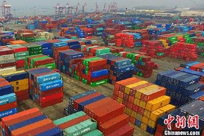 海关总署：上半年外贸进出口好于预期 出口连续3个月正增长