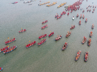  “千篙万桨”闹溱湖   “水上庙会”展风情