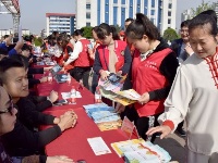 鄂州集中开展国家安全教育日宣传活动